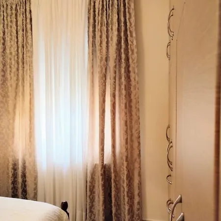 Mary Chania * חאניה