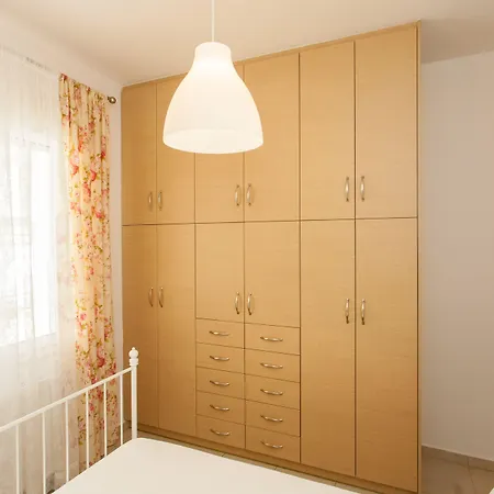 Mary Chania Апартаменти *