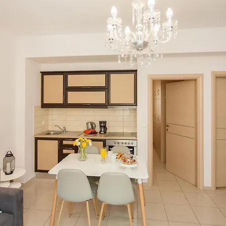 アパート Mary Chania ハニア